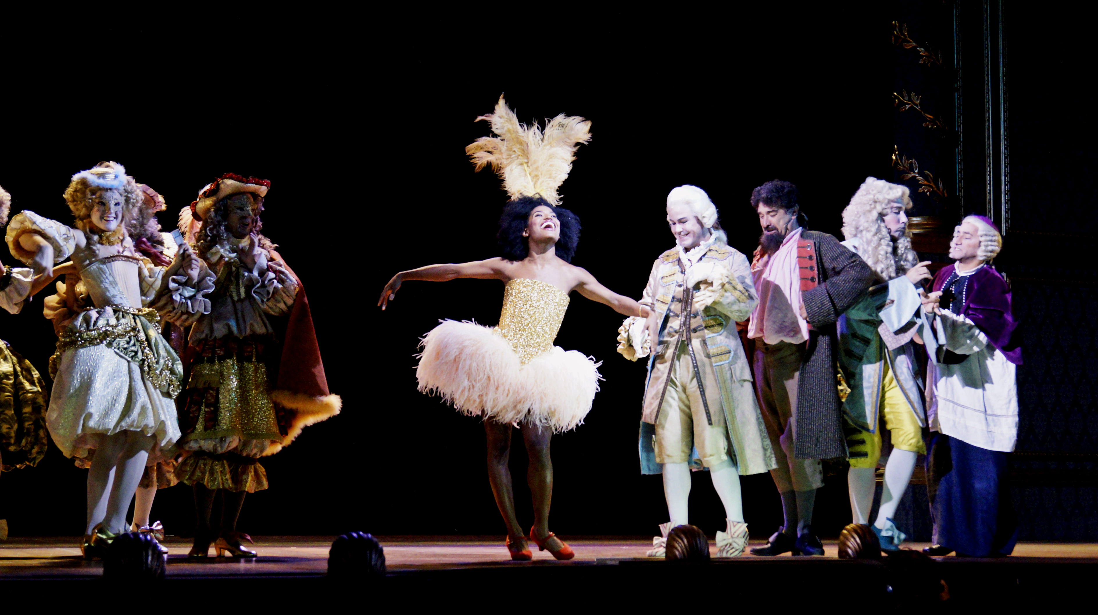 teatre_barcelona-scaramouche-merce_rubia-revista_2